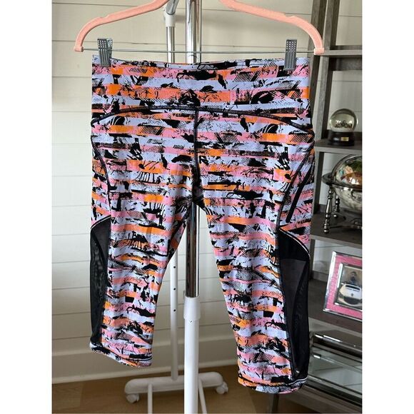Lululemon‎ athletica Sun Runner cropped leggings size 8 - Picture 1 of 6